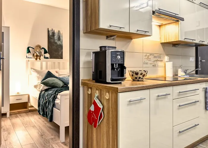 Pod Lasem - 5d Apartment